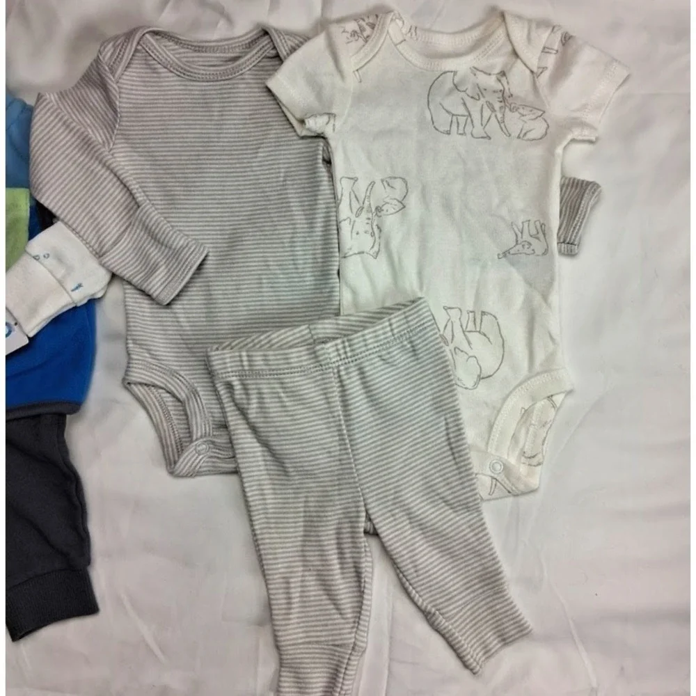 Carter's‎ Baby Boy Newborn Outfit Set Lot 6pc Elephant Bodysuit Ski Pants